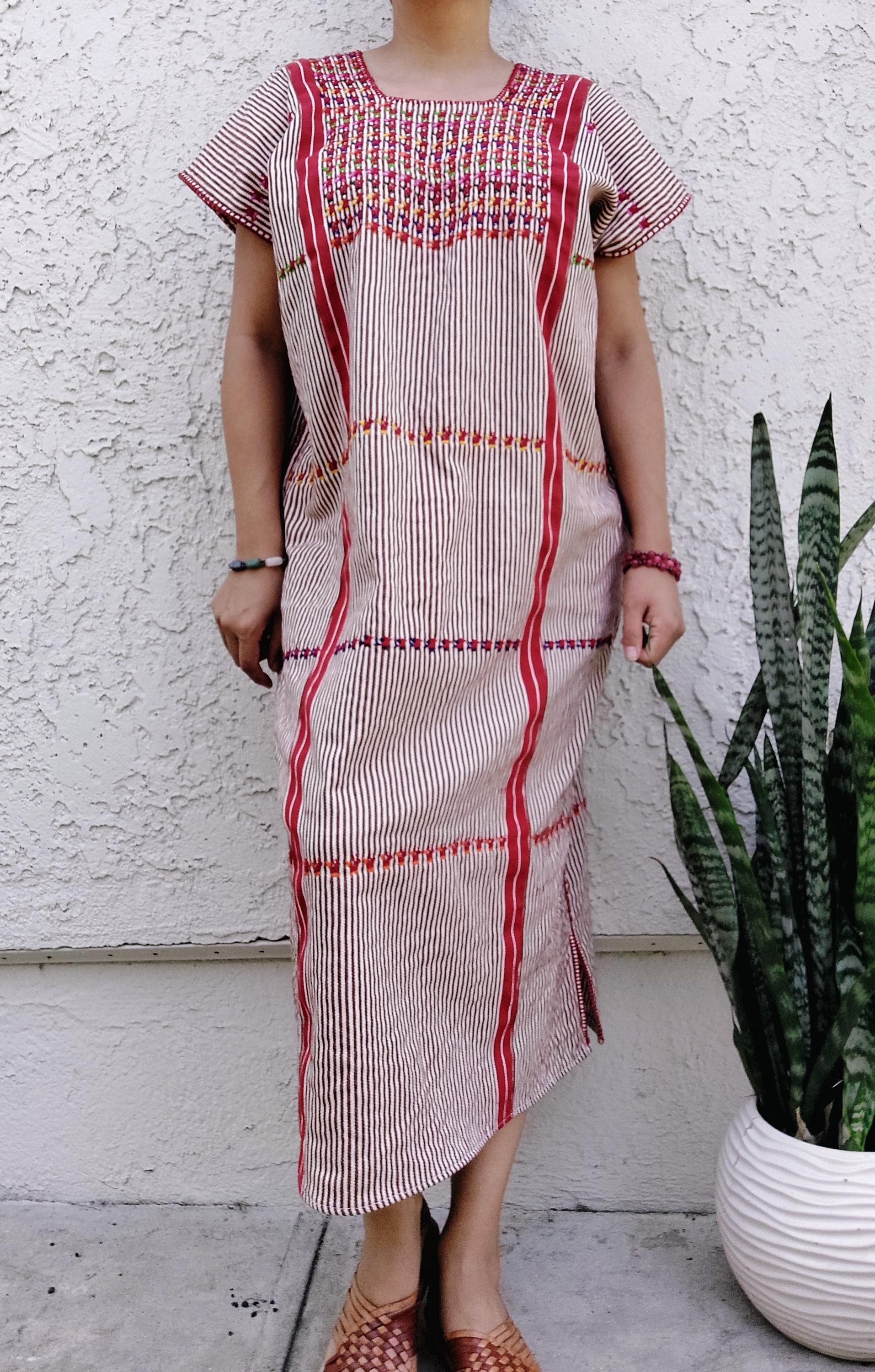 Tacuate Backstrap loom Huipil dress, Oaxacan Embroidery Dress, Mexican Handmade artisian cotton dress.   O/S