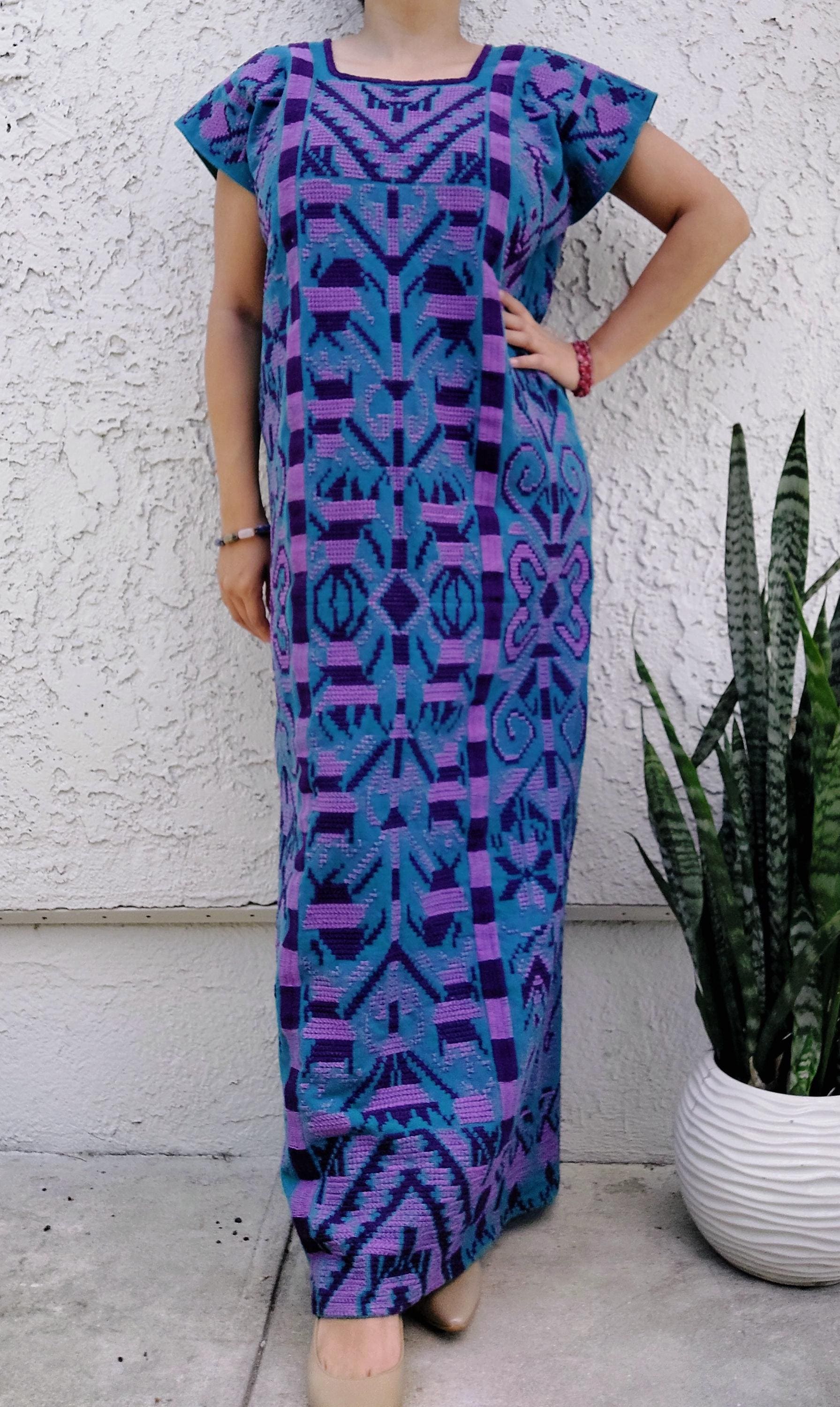 Oaxacan dress,  handmade dress, Embroidery dress, Artisian Mexican Long dress. S/M