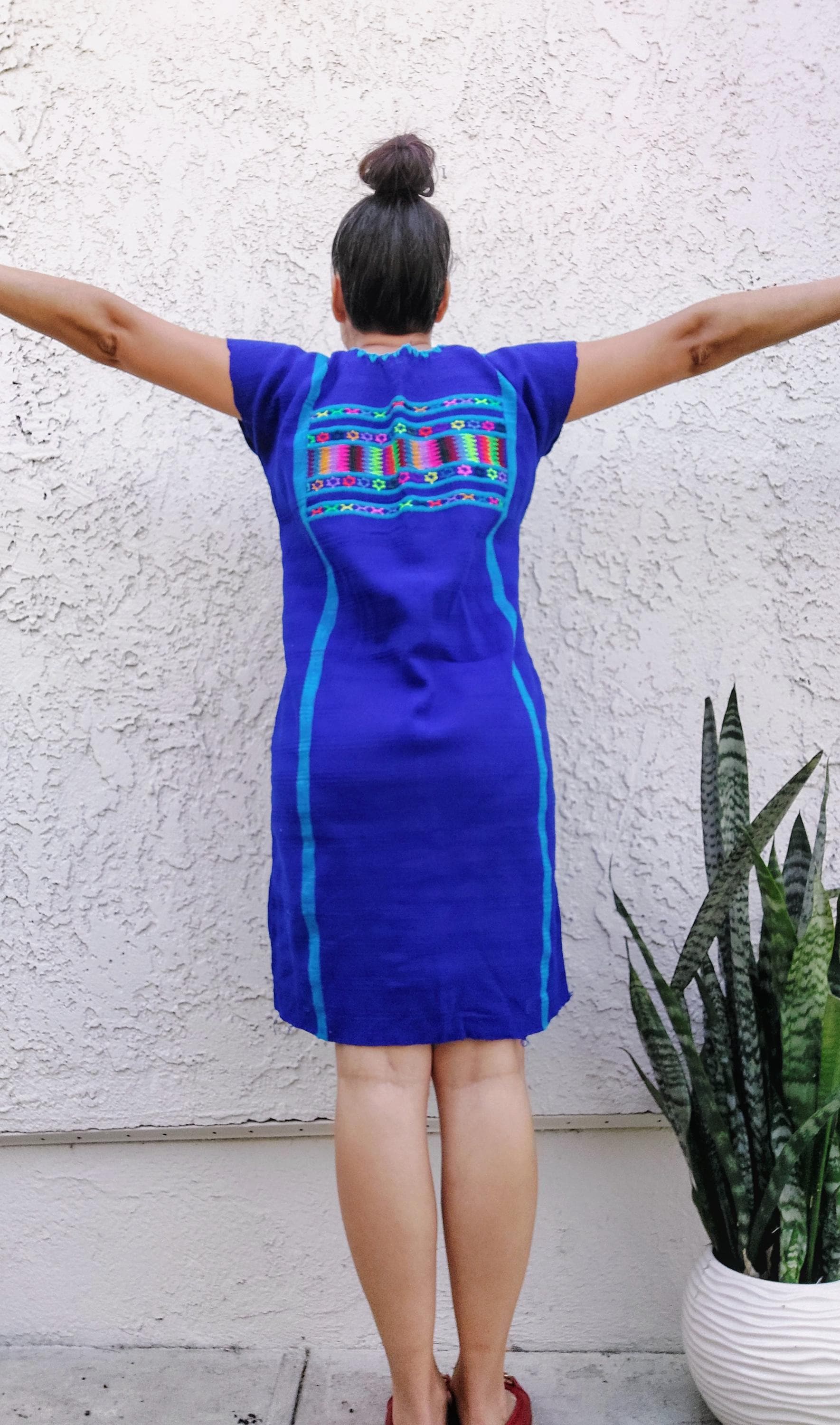 Backstrap loom Triqui dress,  Oaxacan Handmade Huipil, Embroidery Mexican dress,    S /M
