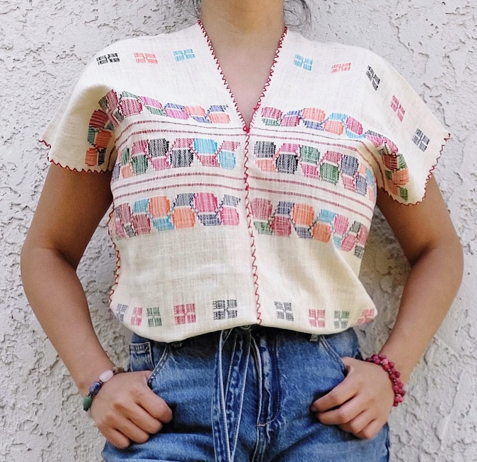 Backstrap loom Huipil, Short  Amuzgo Huipil, Mexican Embroidery top, Oaxacan top,  Handcrafted top, Handmade Artisian top.    S/M