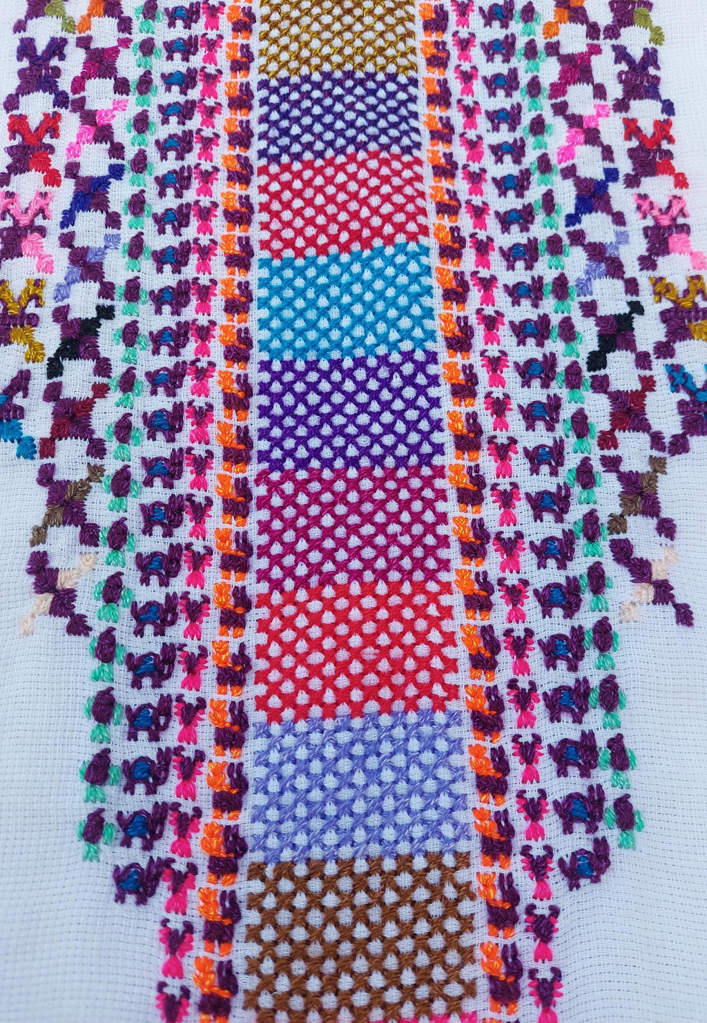 Oaxacan Embroidery blouse, Handmade- Artisian - Amuzgo.   S/M