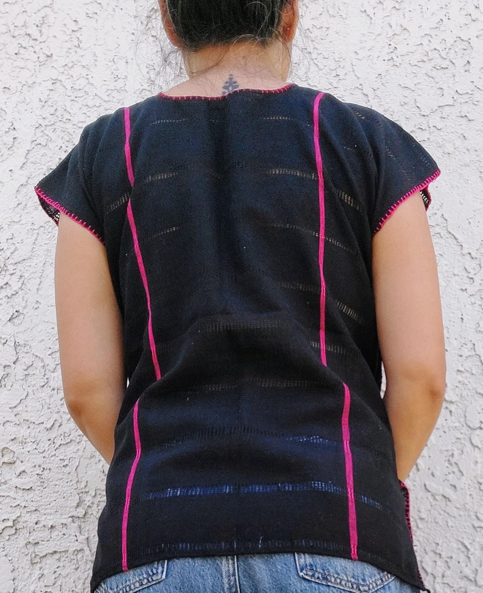 Backstrap loom Huipil, Amuzgo top,  Mexican Embroidery top, Oaxacan top, Handcrafted top, Handmade Artisian top.   S/M