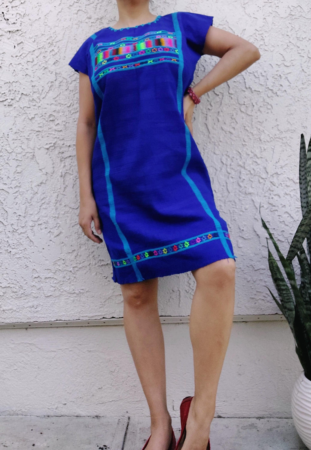 Backstrap loom Triqui dress,  Oaxacan Handmade Huipil, Embroidery Mexican dress,    S /M