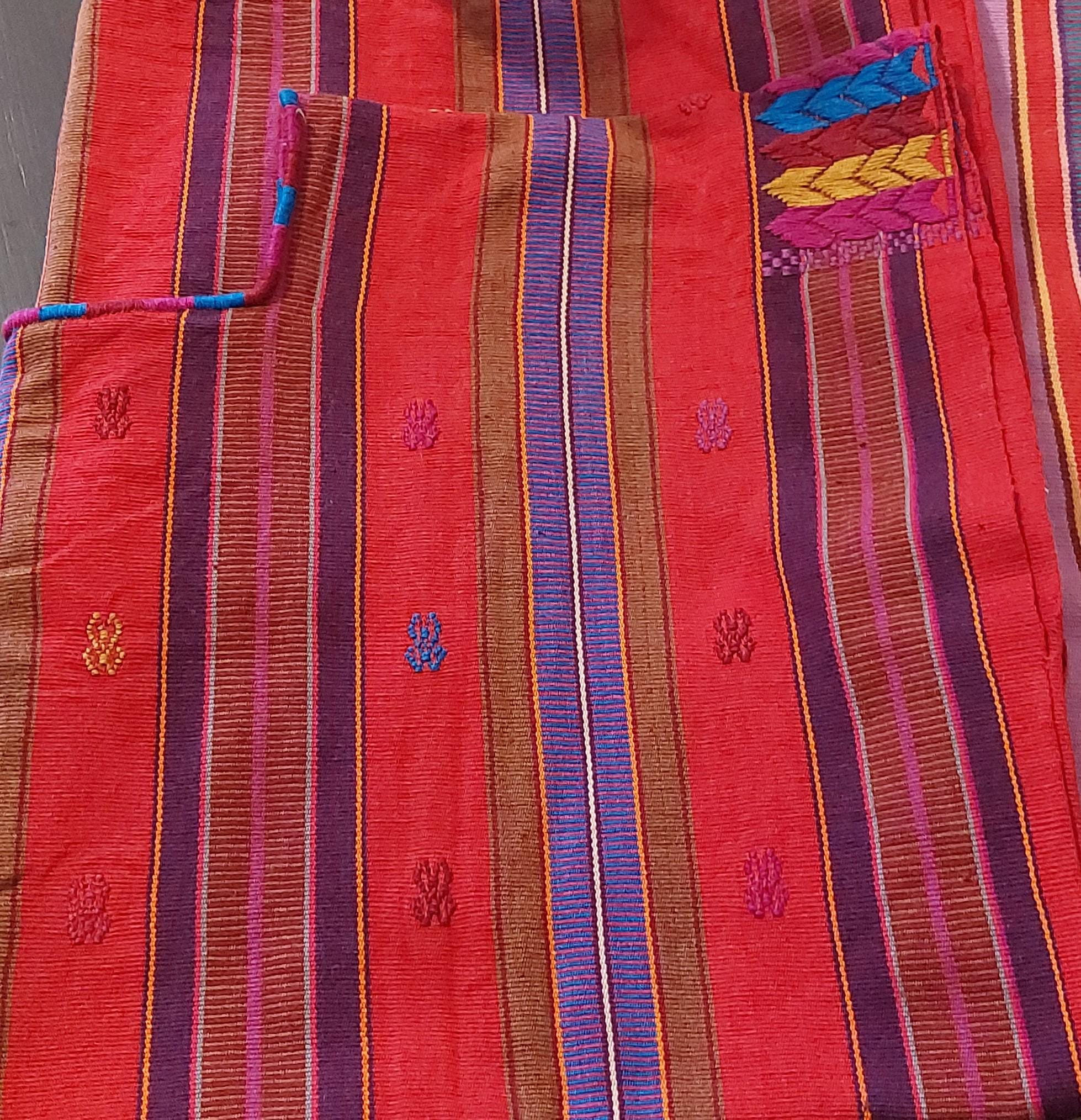 Backstrap loom Short Huipil,  Pantelhó Chiapas top, Handmade top, Mexican blouse Artisian, Ethnic  S/M.