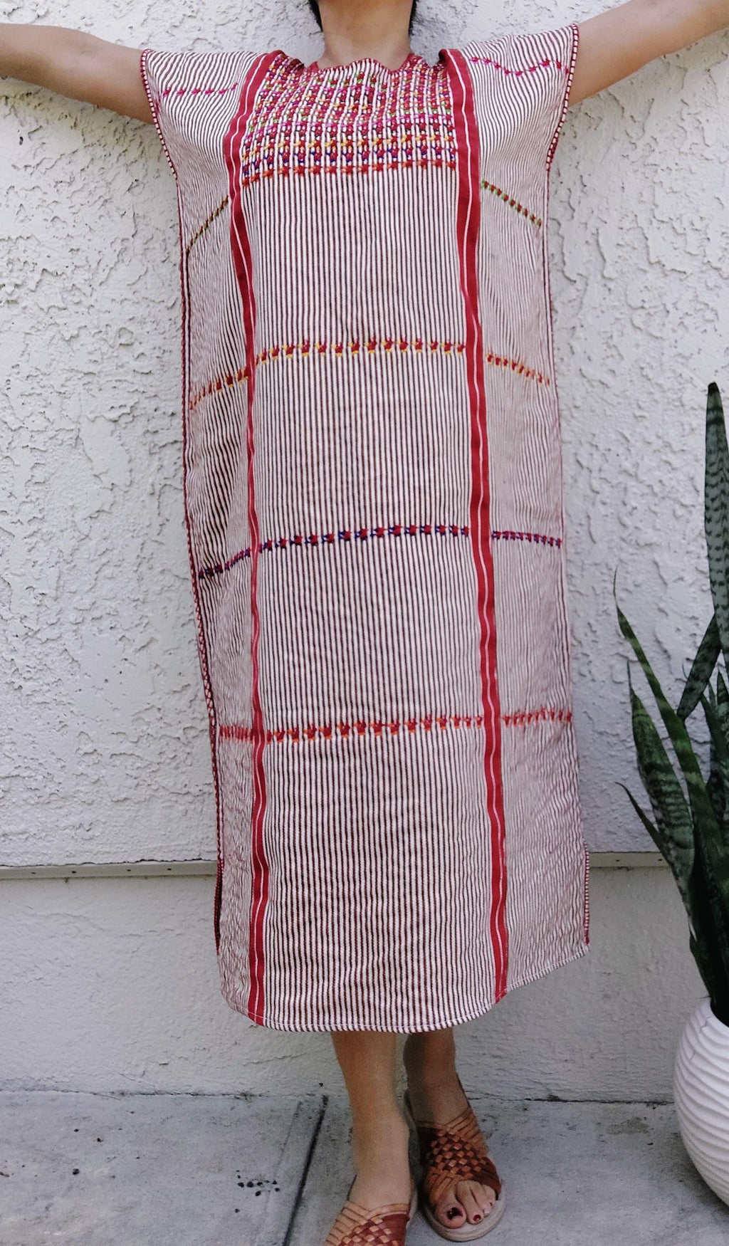 Tacuate Backstrap loom Huipil dress, Oaxacan Embroidery Dress, Mexican Handmade artisian cotton dress.   O/S