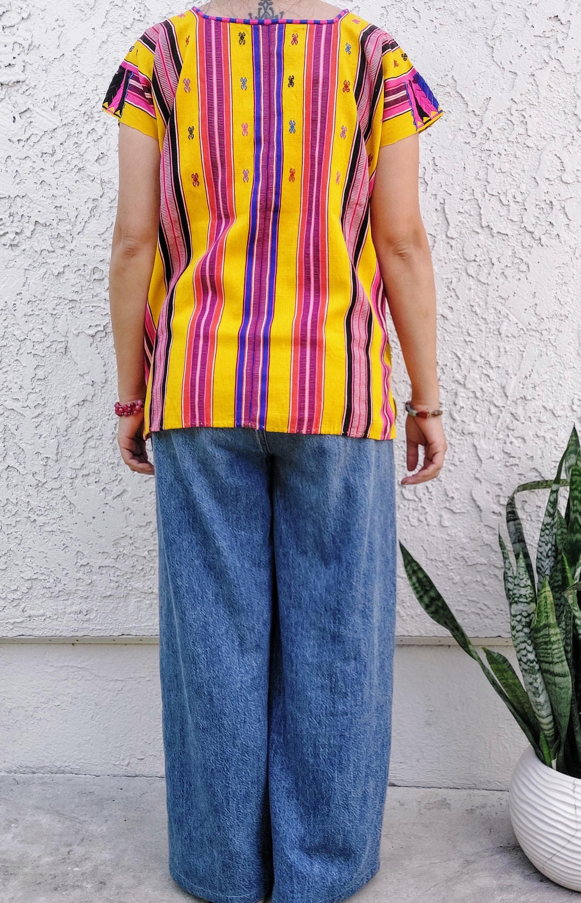 Backstrap loom Huipil,  Pantelhó blouse, Chiapas short huipil.    S/M/L