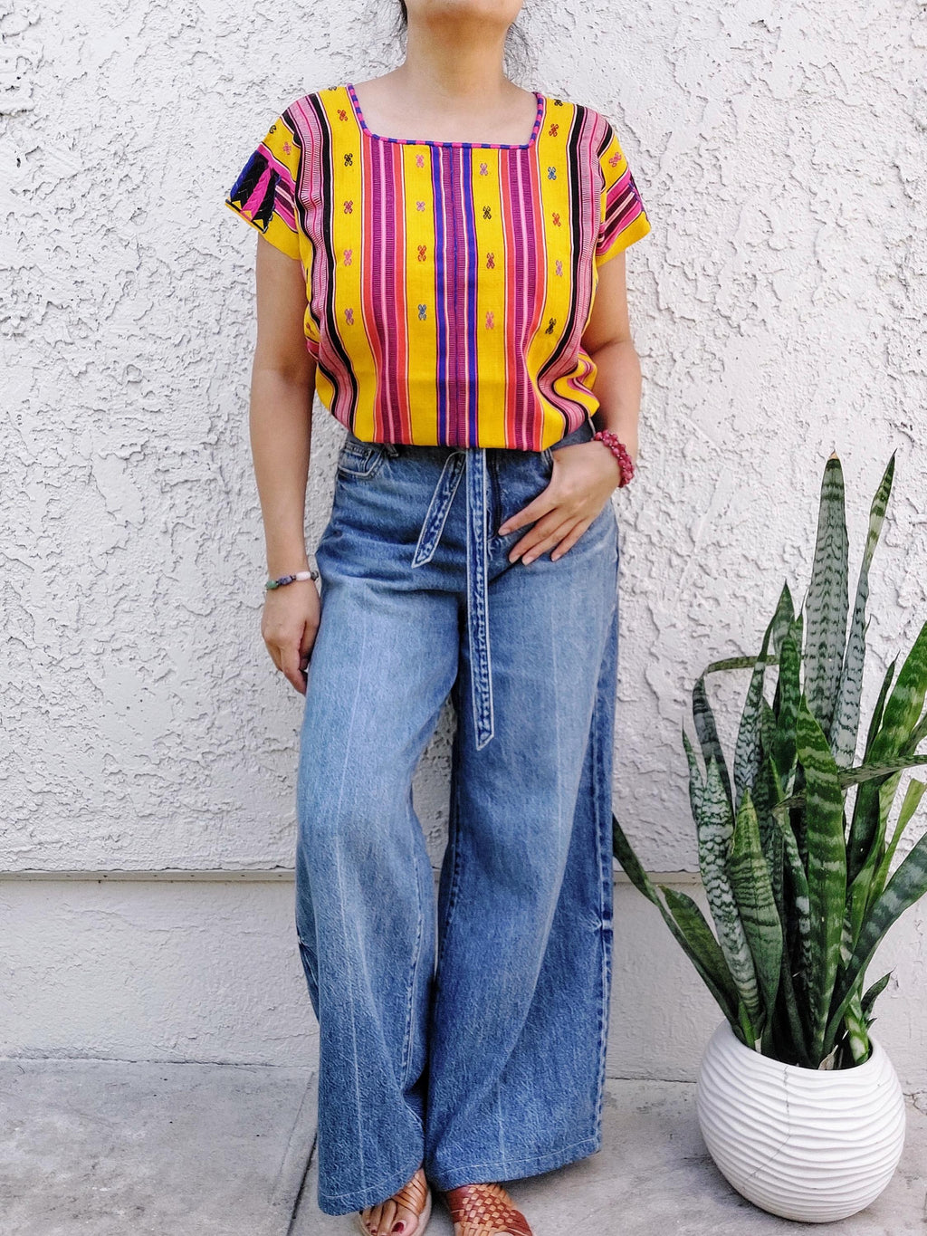 Backstrap loom Huipil,  Pantelhó blouse, Chiapas short huipil.    S/M/L
