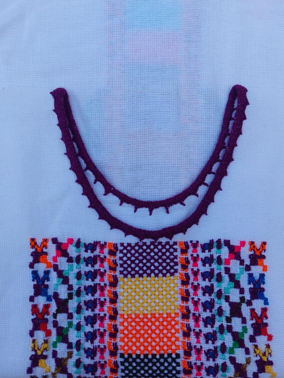 Oaxacan Embroidery blouse, Handmade- Artisian - Amuzgo.   S/M