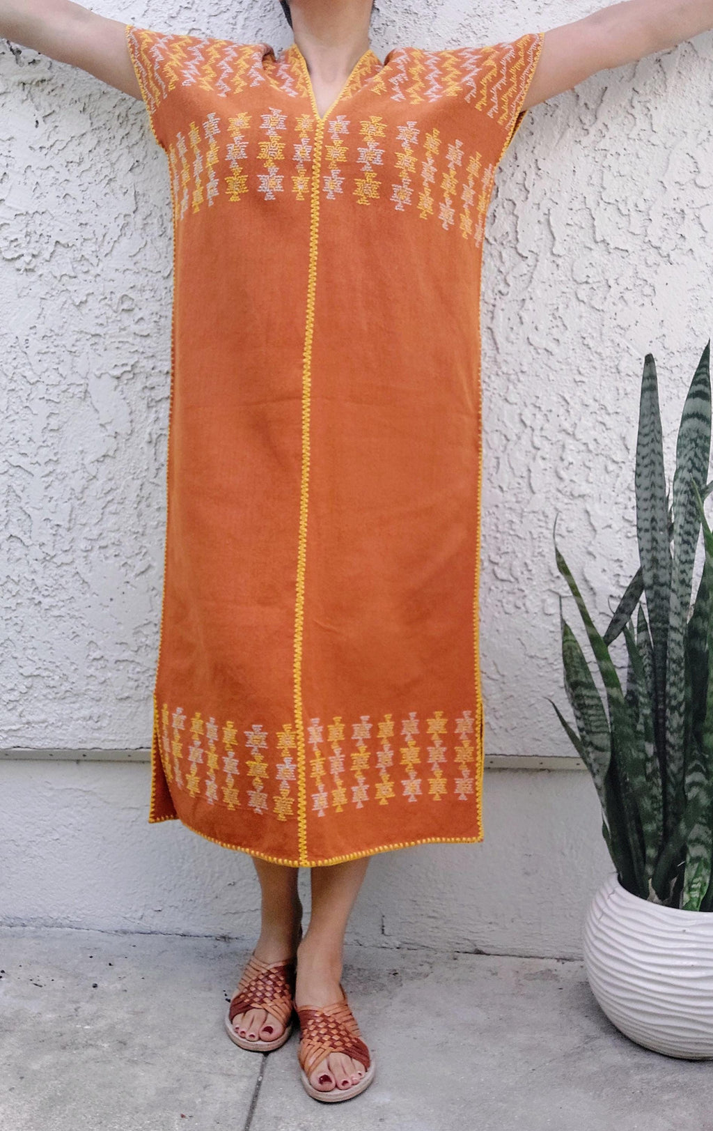 Handmade Huipil, San Juan Colorado, Mixteco dress, Embroidery Mexican dress, Oaxacan dress  S-M