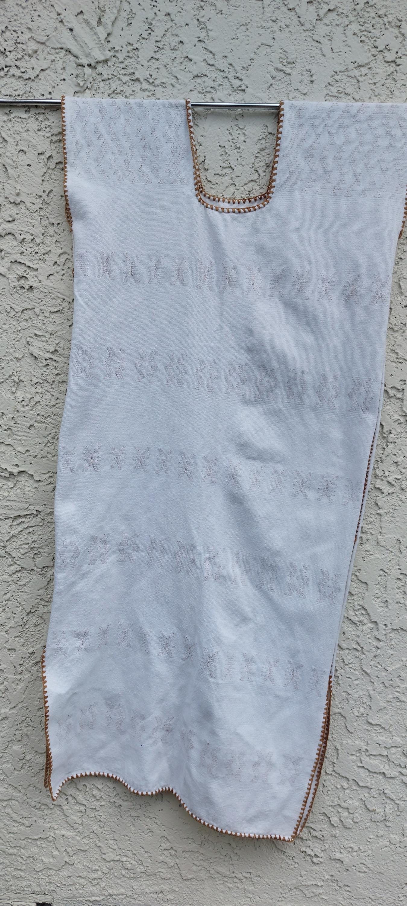 Handmade Oaxacan Huipil,  Mexican Handcrafted Dress, Embroidery dress, Backstrap Loom Weaving. O/S