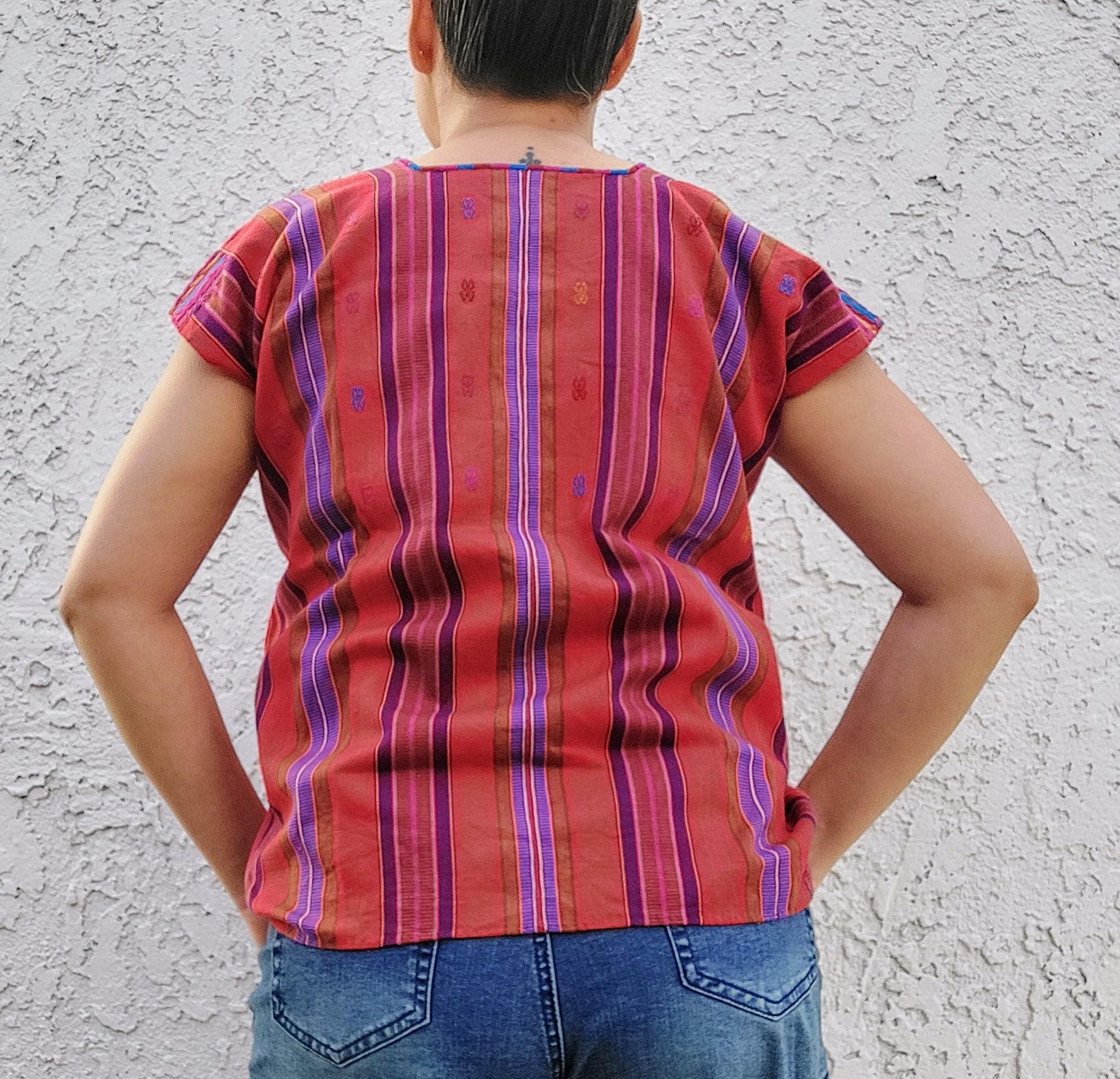 Backstrap loom Short Huipil,  Pantelhó Chiapas top, Handmade top, Mexican blouse Artisian, Ethnic  S/M.